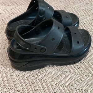 CROCS Black Chunky Sandals